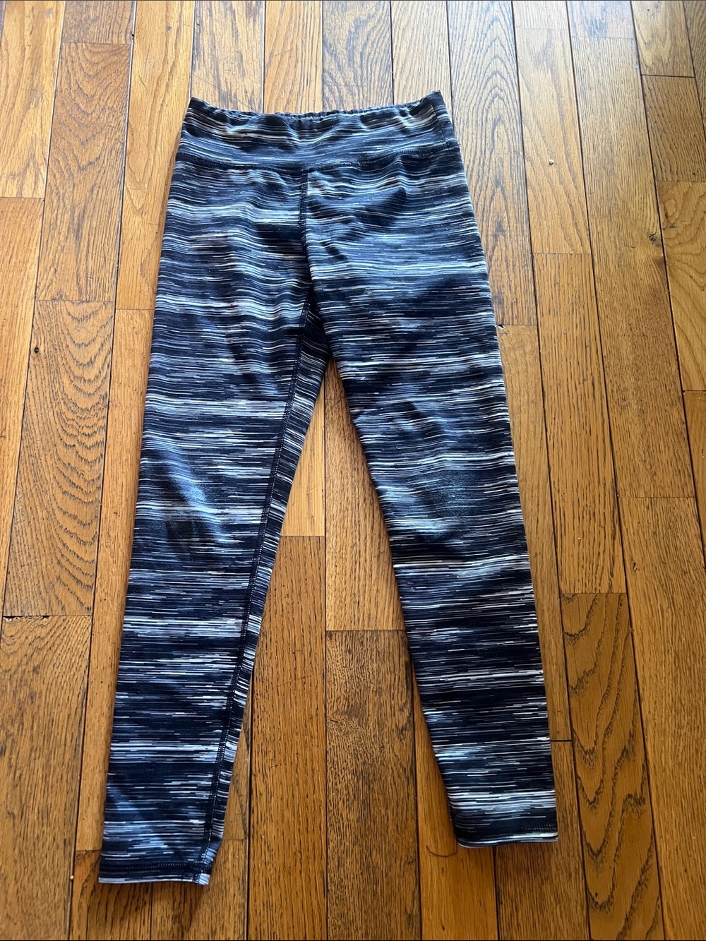 Girls' Heathered Black & Gray Performance Leggings